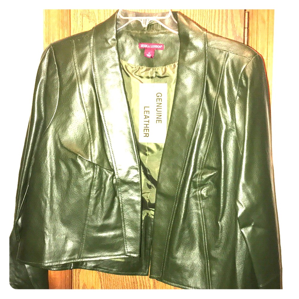 NWT Women’s leather bolero jacket.